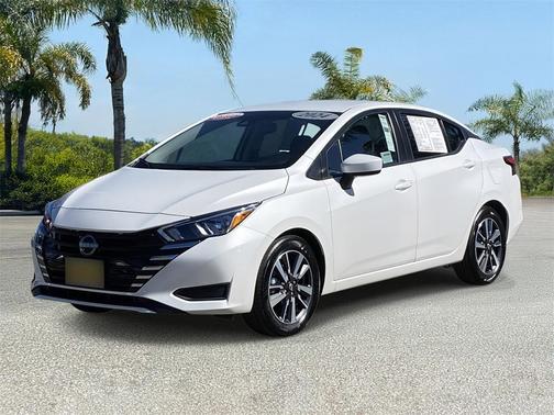 2024 Nissan Versa 1.6 SV