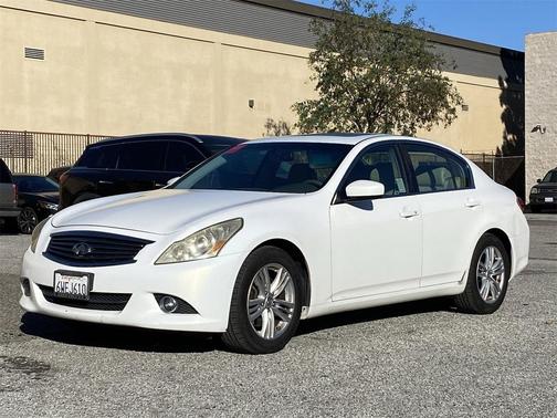 2012 INFINITI G25 Journey