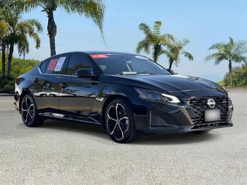 2023 Nissan Altima SR FWD