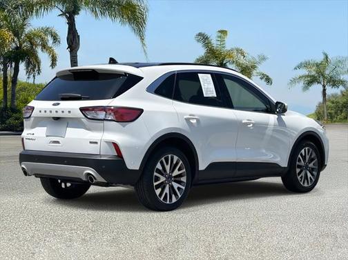 2020 Ford Escape Titanium
