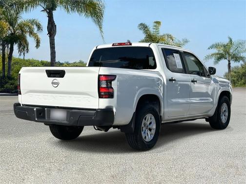 2025 Nissan Frontier S