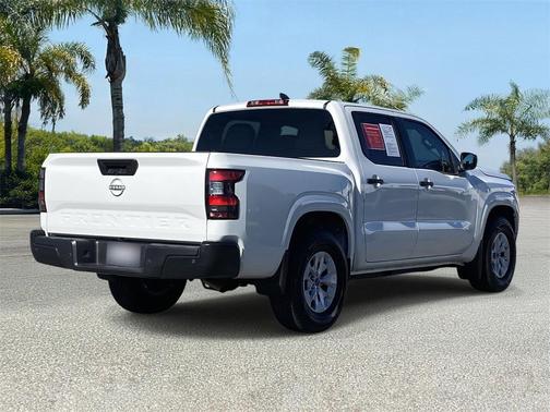 2025 Nissan Frontier S