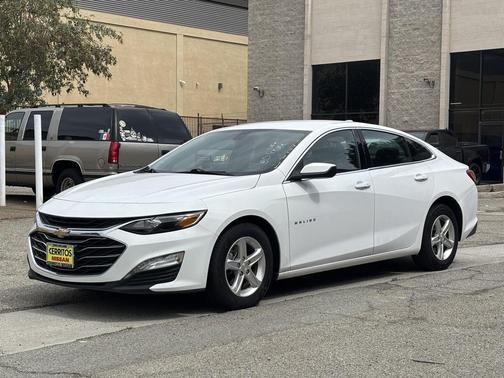 2022 Chevrolet Malibu FWD LT