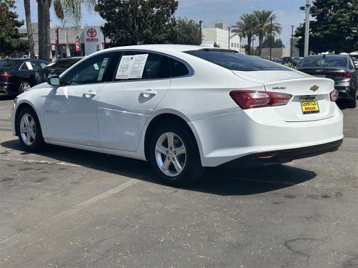 2022 Chevrolet Malibu FWD LT