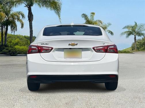 2022 Chevrolet Malibu FWD LT