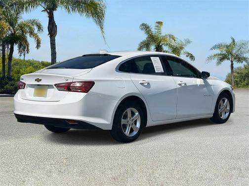 2022 Chevrolet Malibu FWD LT