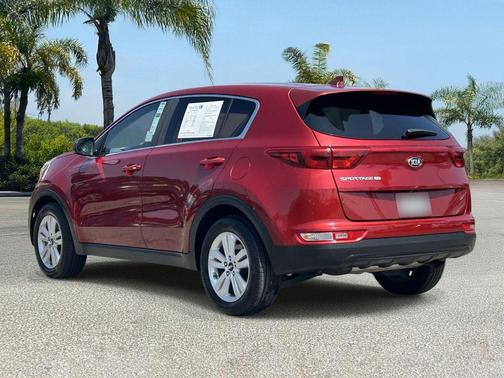 Hyper Red 2019 Kia Sportage LX