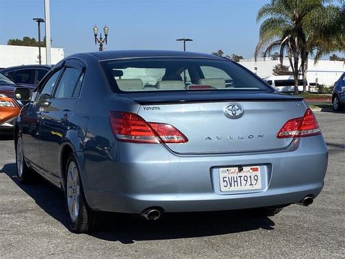 2006 Toyota Avalon XLS