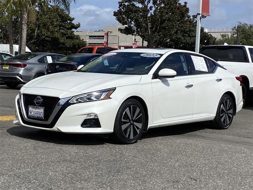 2022 Nissan Altima 2.5 SL