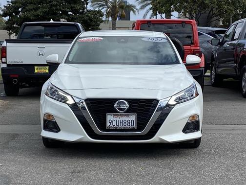 2022 Nissan Altima 2.5 SL