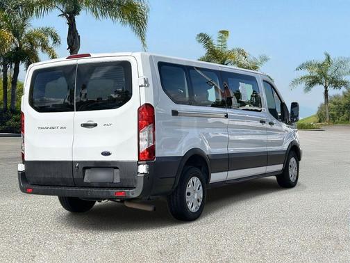 2021 Ford Transit-350 XLT