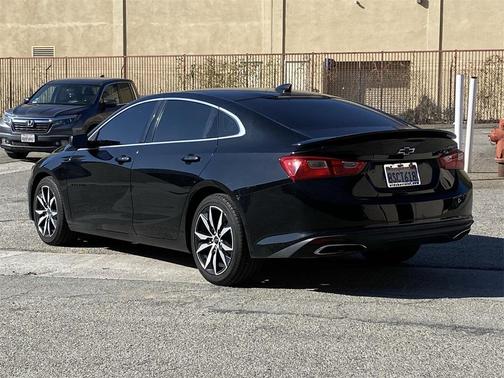 2020 Chevrolet Malibu FWD RS