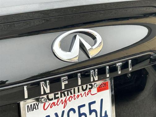 2022 INFINITI QX50 LUXE