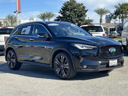 2022 INFINITI QX50 LUXE