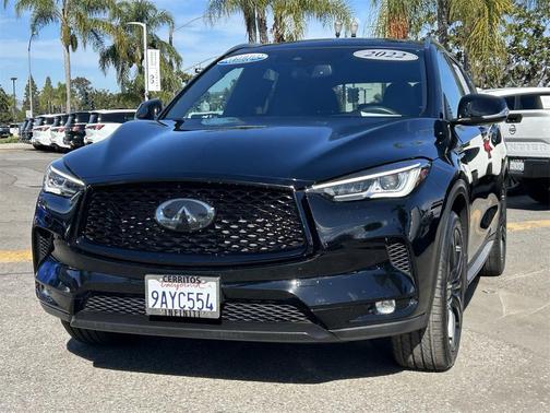 2022 INFINITI QX50 LUXE