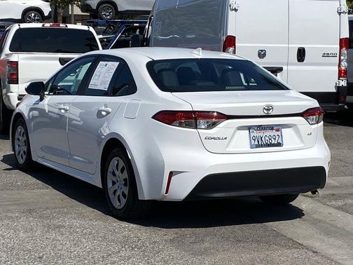 Ice 2024 Toyota Corolla LE