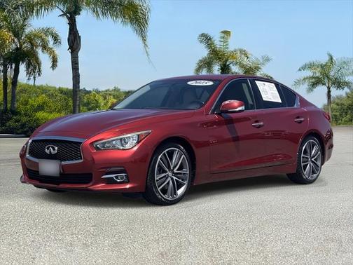 2015 INFINITI Q50 Premium