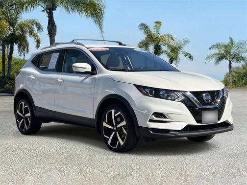 2022 Nissan Rogue Sport SL