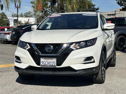 2022 Nissan Rogue Sport SL
