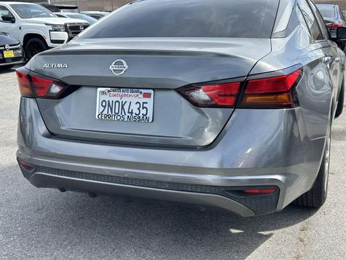 Gun Metallic 2019 Nissan Altima 2.5 S