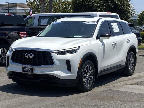 Glacier White 2025 INFINITI QX60 Pure