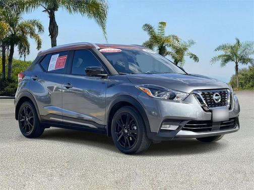 2020 Nissan Kicks SR