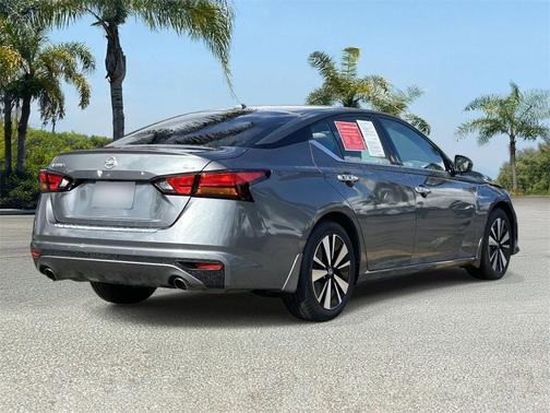 2022 Nissan Altima 2.5 SL