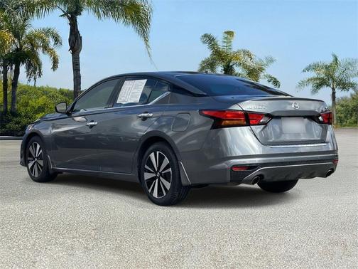 2022 Nissan Altima 2.5 SL