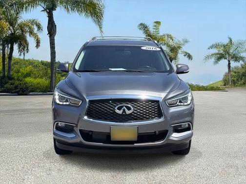 2016 INFINITI QX60 Base