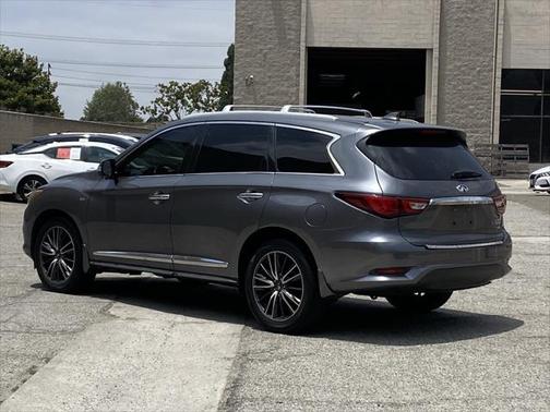 2016 INFINITI QX60 Base