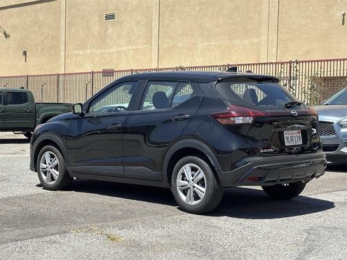 2024 Nissan Kicks S