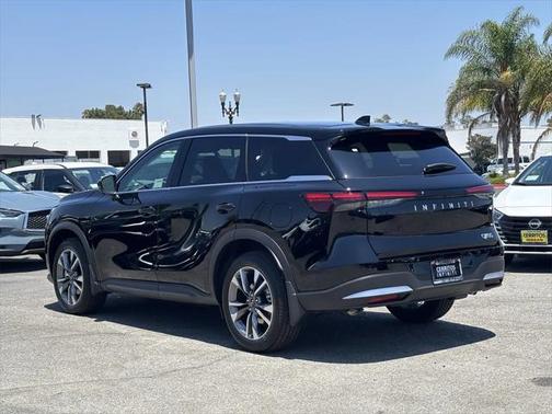 2026 INFINITI QX60 Pure