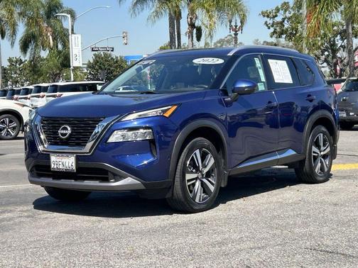 2022 Nissan Rogue SL