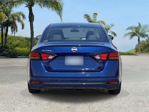 Deep Blue Pearl 2024 Nissan Altima S FWD
