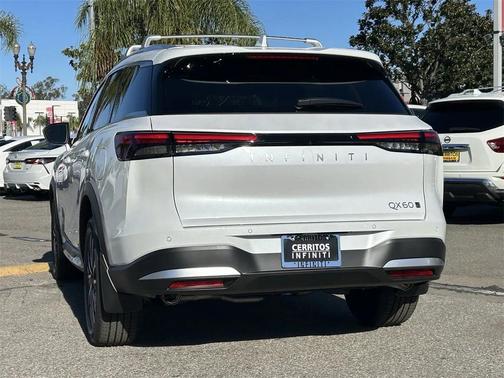 2026 INFINITI QX60 Luxe