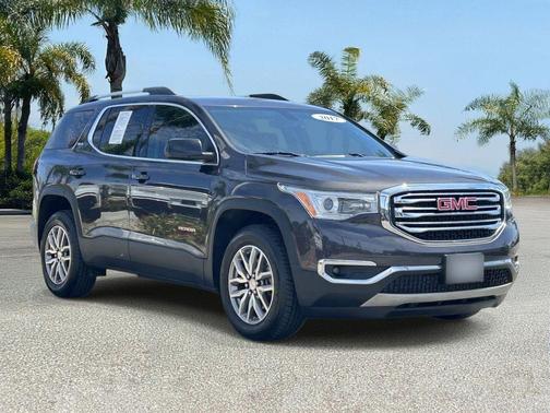 2017 GMC Acadia SLE-2