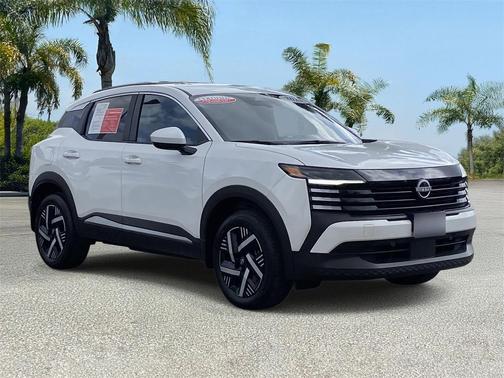 2025 Nissan Kicks SV