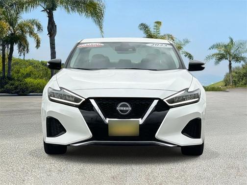 2023 Nissan Maxima SV Xtronic CVT