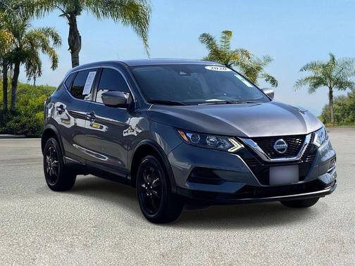 Gun Metallic 2020 Nissan Rogue Sport S