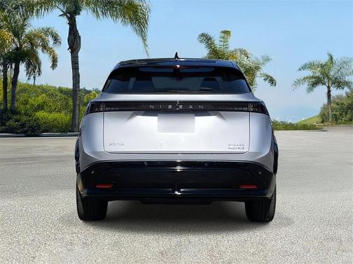 2023 Nissan ARIYA ENGAGE