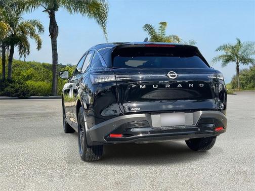 2025 Nissan Murano SV