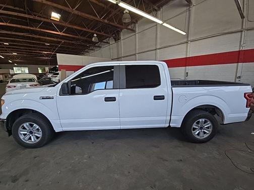 Oxford White 2019 Ford F-150 XL