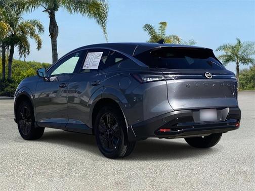 2025 Nissan Murano SV