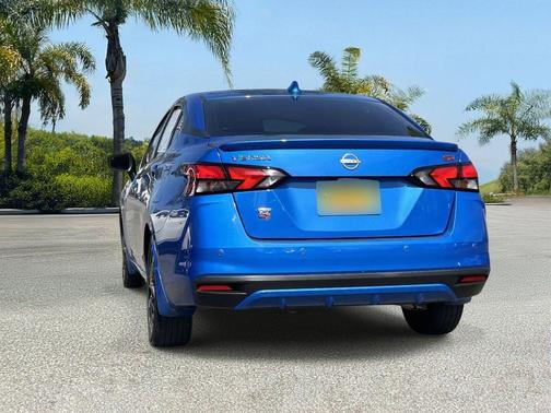 2023 Nissan Versa 1.6 S