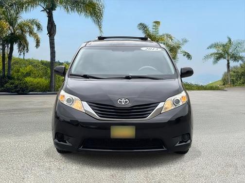 2013 Toyota Sienna LE