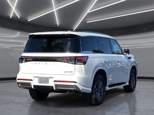 Radiant White 2027 INFINITI QX80 PURE