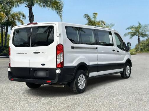 2022 Ford Transit-350 XLT