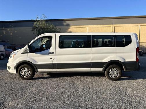 2022 Ford Transit-350 XLT