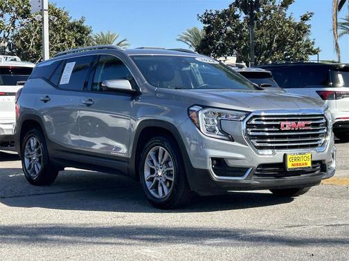 2024 GMC Terrain SLT