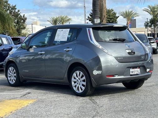 2016 Nissan Leaf S